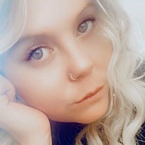 Meet your Posher, Noel